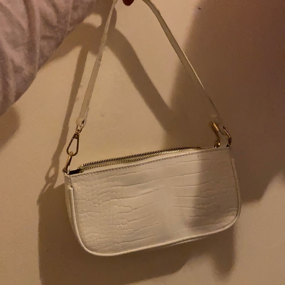 Hand bag